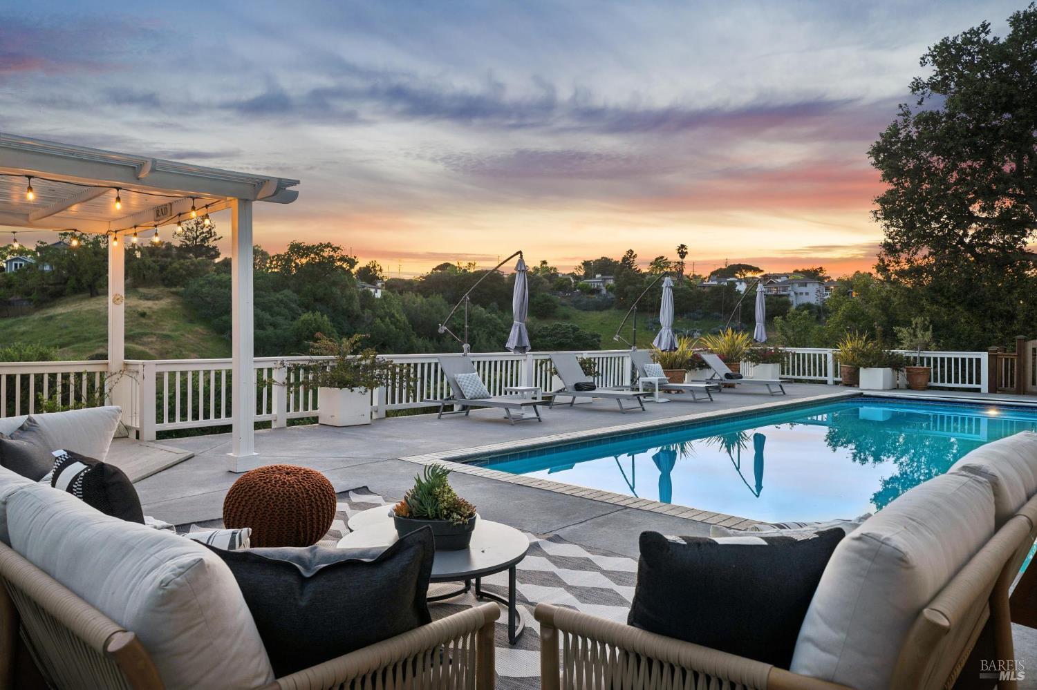 65 Valley View Avenue San Rafael, CA 94901 - Photo 13 of 48