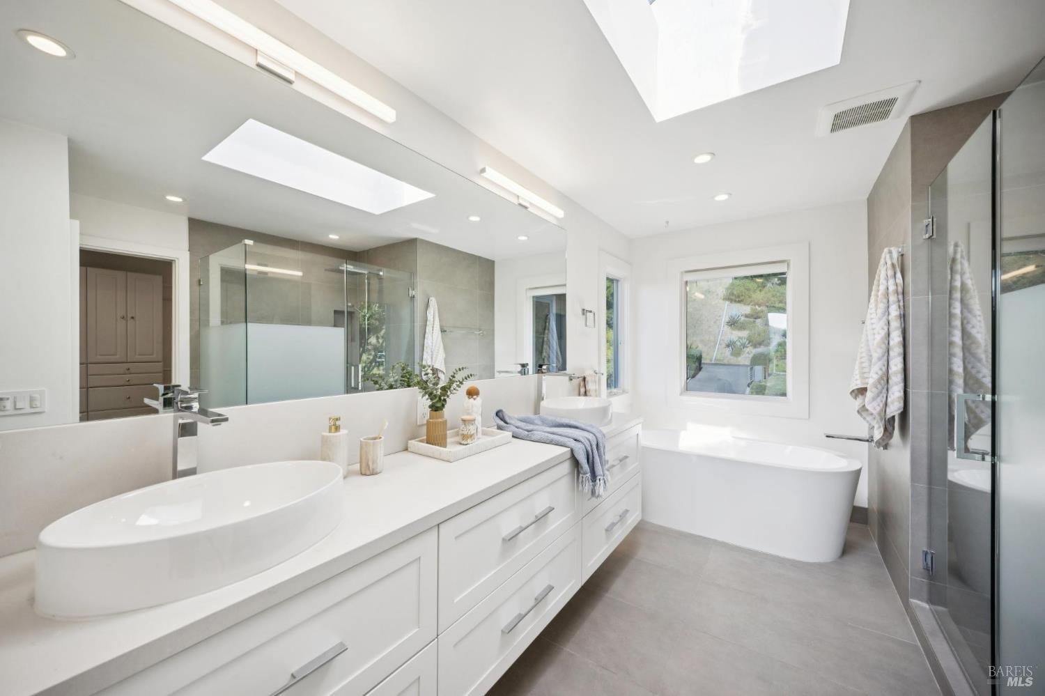 65 Valley View Avenue San Rafael, CA 94901 - Photo 24 of 48