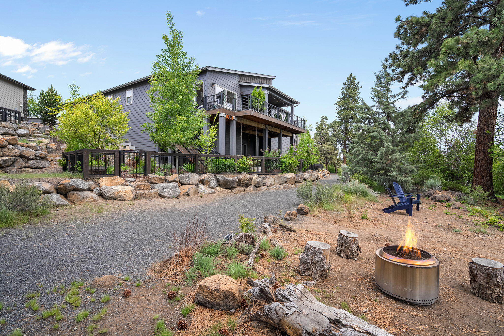 2552 Northwest Rippling River Court Bend, OR 97703 - Photo 39 of 58 38