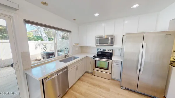 $3,600 | 588 Rio Grande Circle, Thousand Oaks, CA 91360