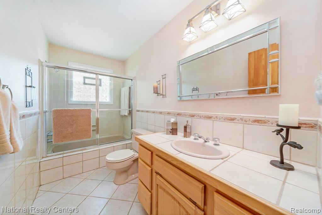 5700 Hagerman Road Leonard, MI 48367 - Photo 22 of 41