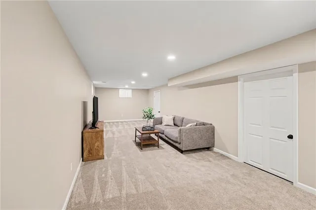 $340,000 | 5642 Horton Street, Mission, KS 66202