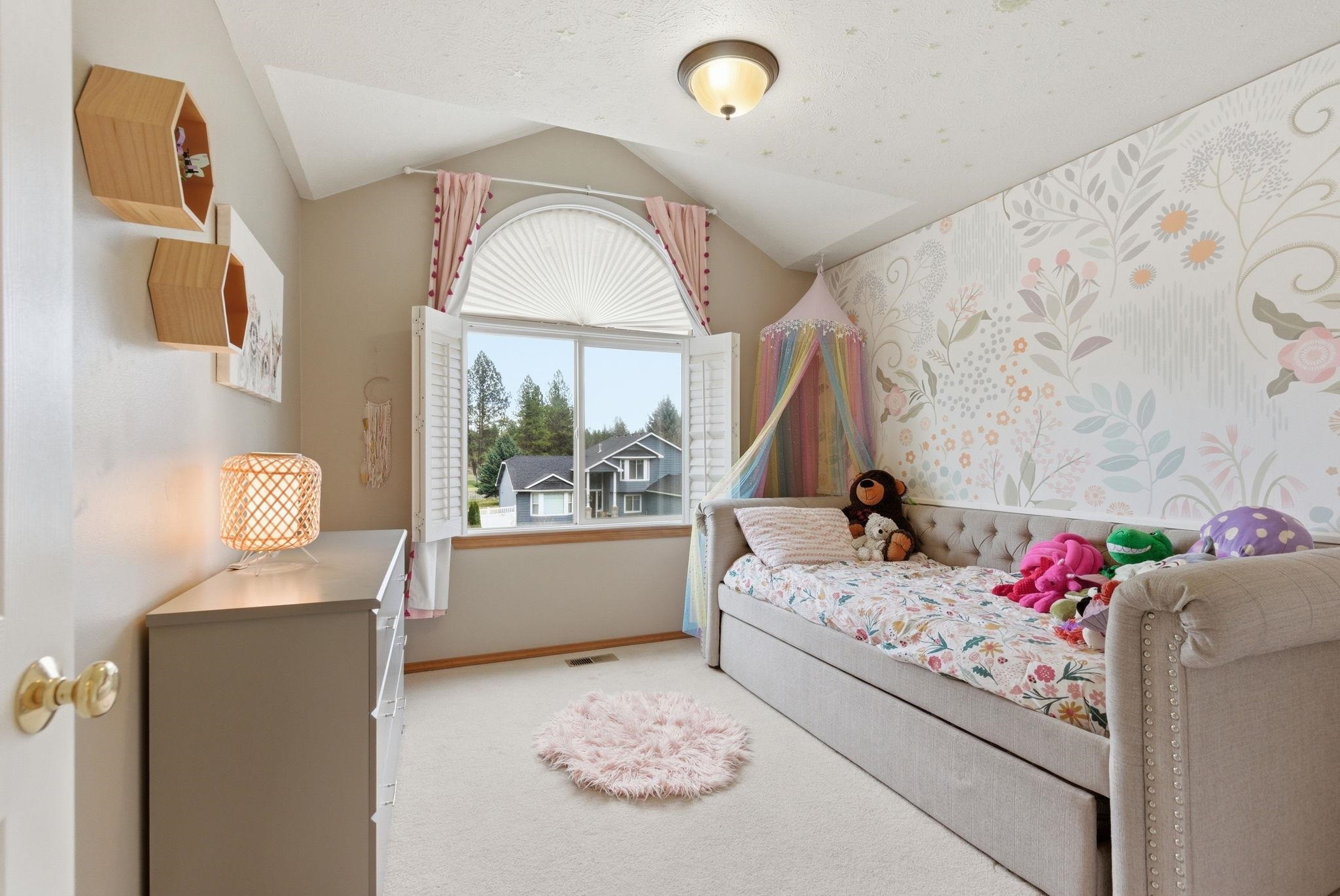 16015 North Chronicle Lane Colbert, WA 99005 - Photo 17 of 35