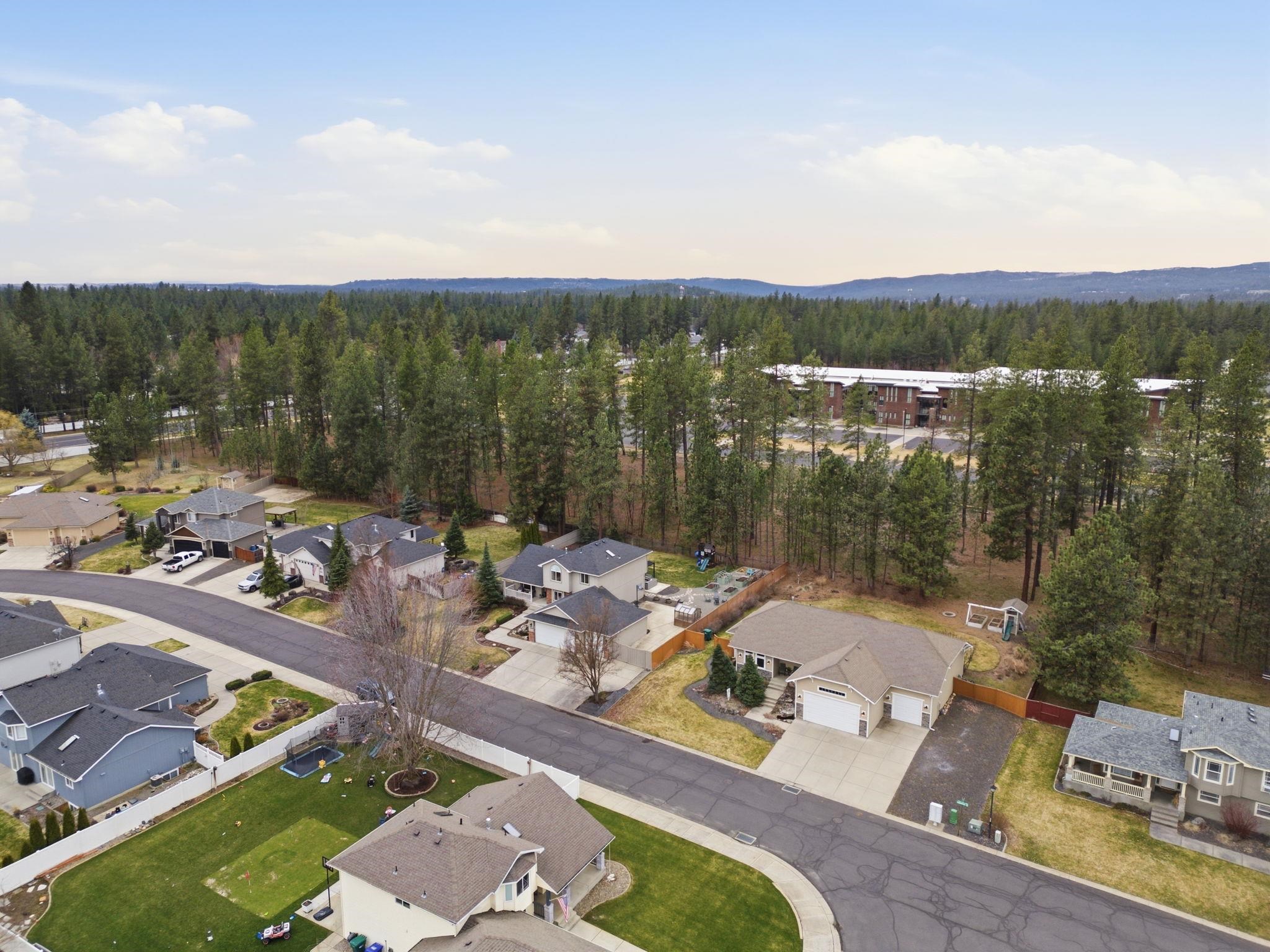 16015 North Chronicle Lane Colbert, WA 99005 - Photo 34 of 35