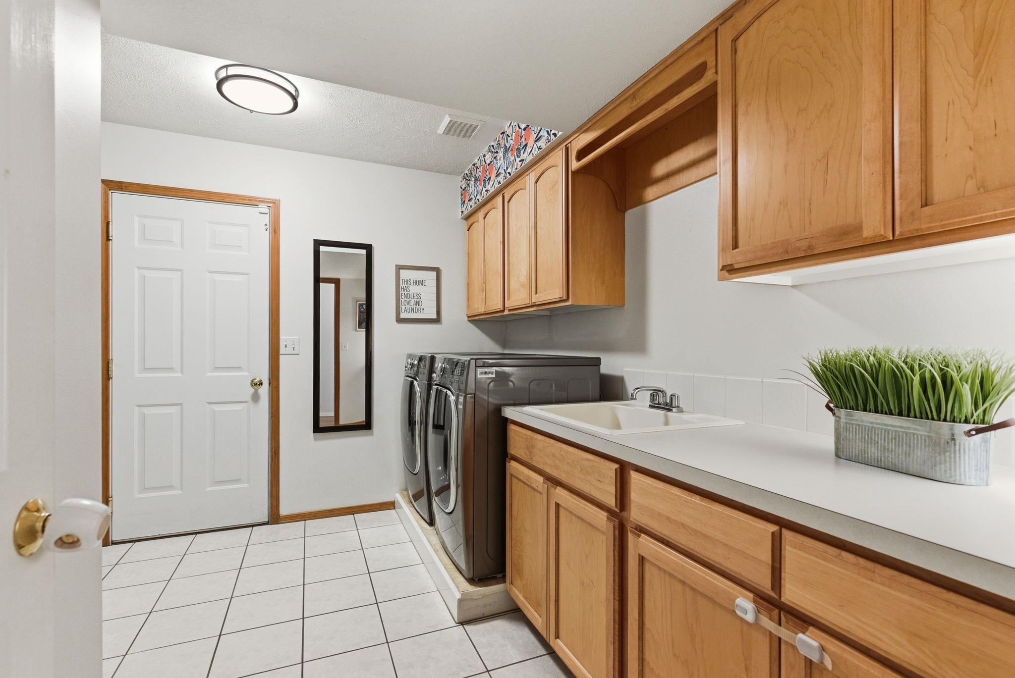 16015 North Chronicle Lane Colbert, WA 99005 - Photo 9 of 35