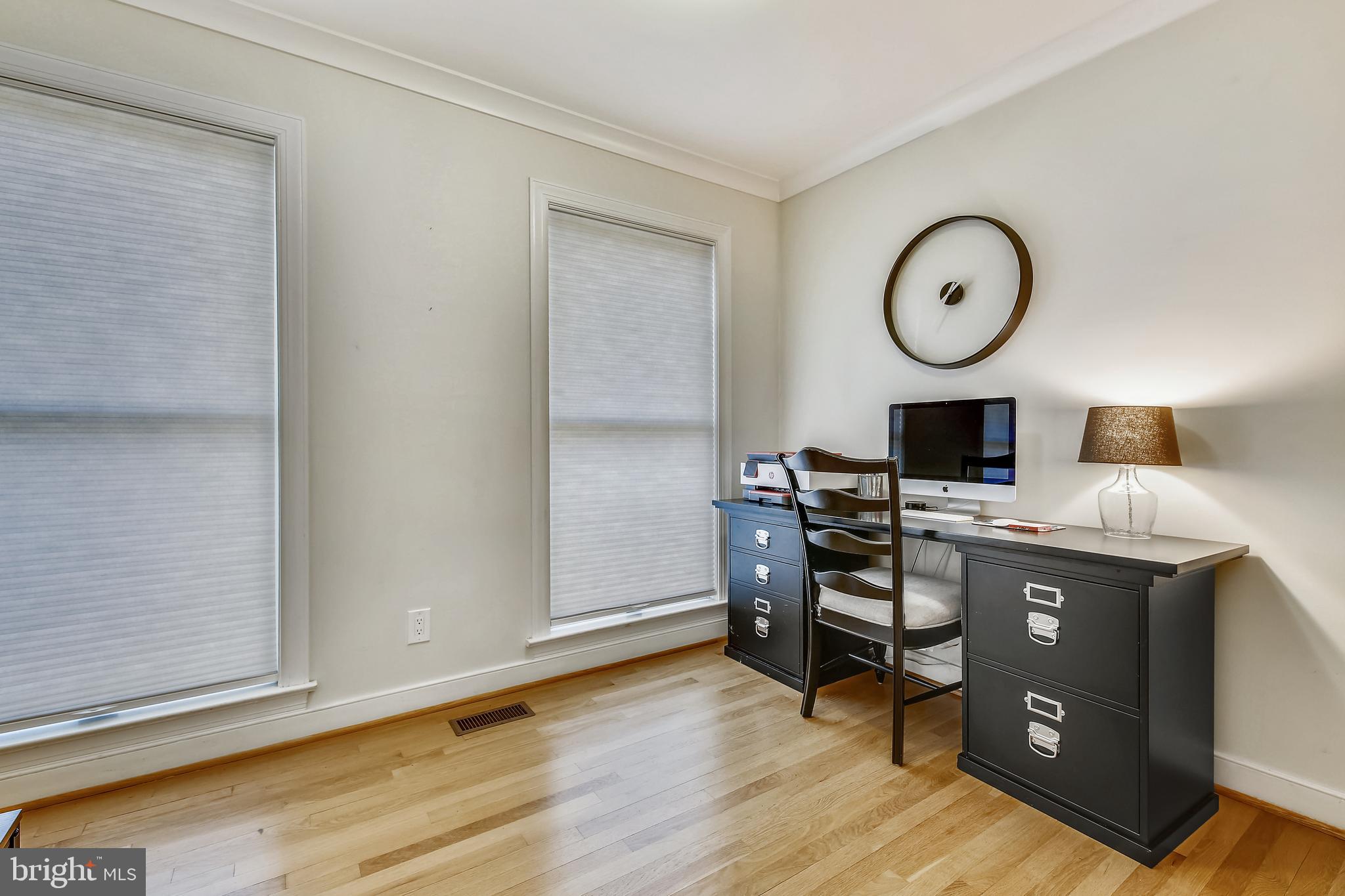 8011 Piney Branch Road Silver Spring, MD 20910 - Photo 6 of 35 Ample Space for Office Set Up or Guest Suite