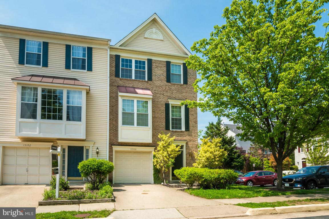 13100 Kidwell Field Road Herndon, VA 20171 - Photo 1 of 46 Lovely Brick Front End Unit