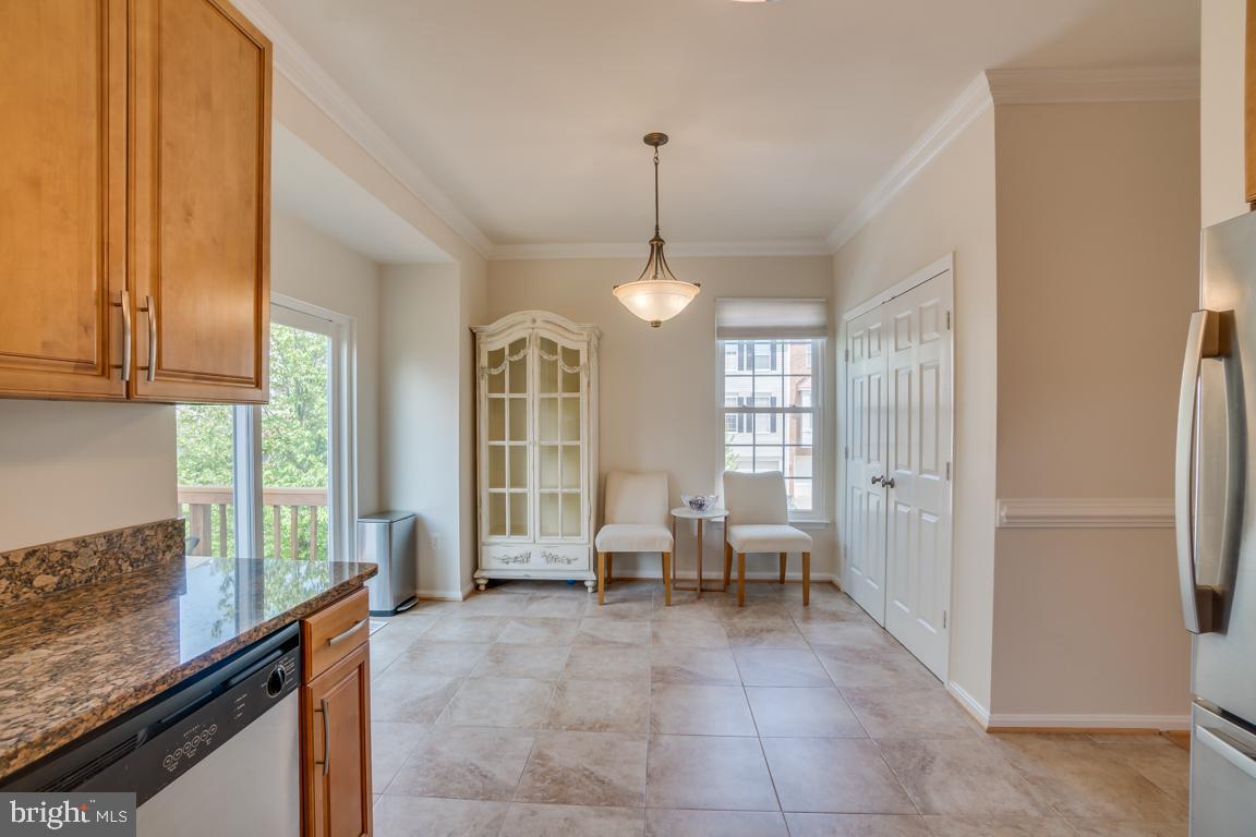 13100 Kidwell Field Road Herndon, VA 20171 - Photo 14 of 46