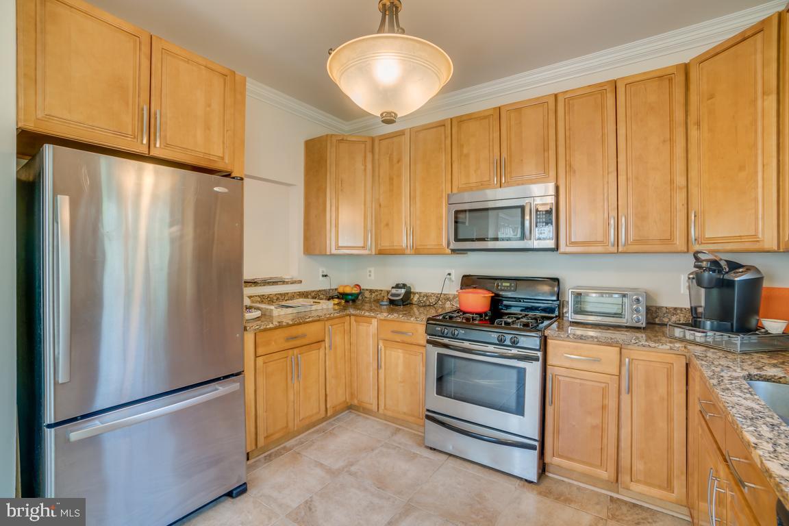 13100 Kidwell Field Road Herndon, VA 20171 - Photo 16 of 46