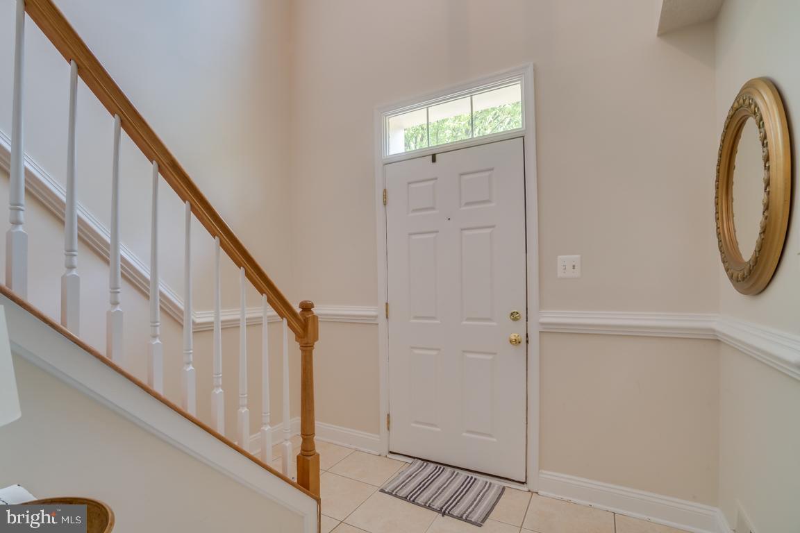 13100 Kidwell Field Road Herndon, VA 20171 - Photo 3 of 46