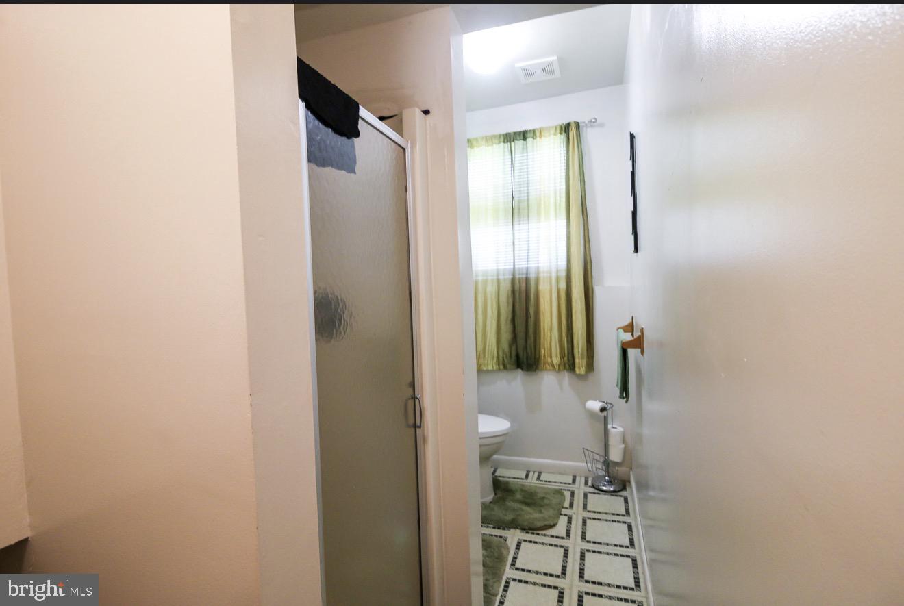 8121 Elizabeth Road Pasadena, MD 21122 - Photo 22 of 28 Full bath lower level