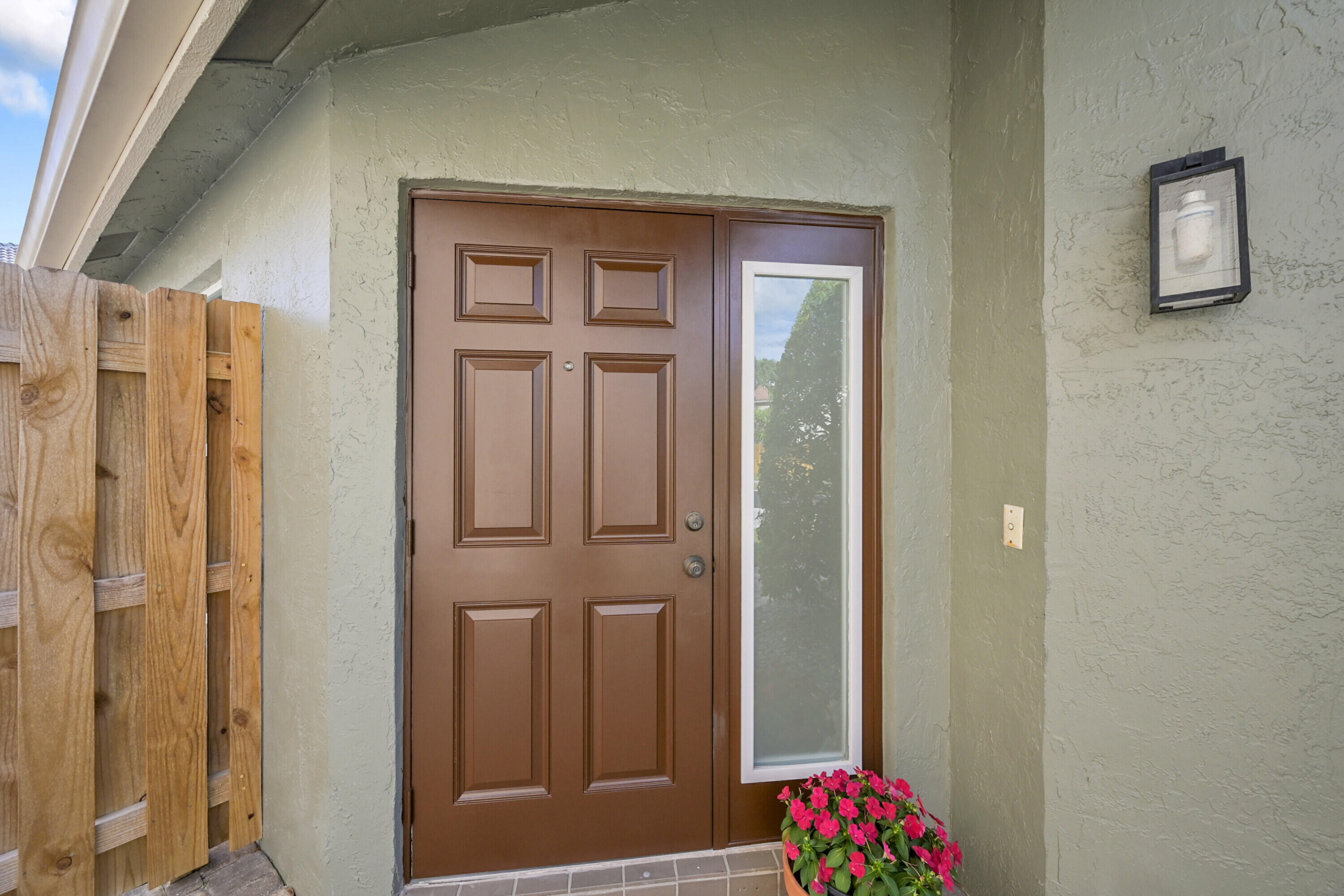 10216 Breezeway Place Boca Raton, FL 33428 - Photo 10 of 44 IMG_1827