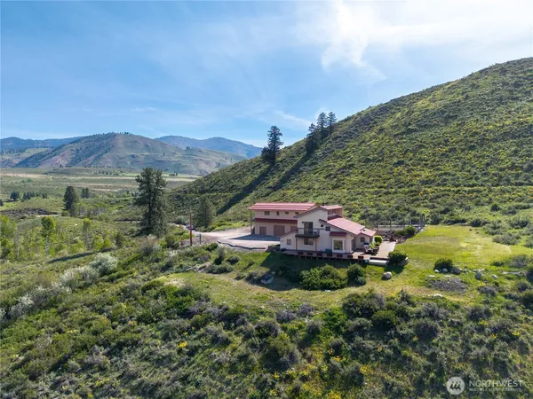 $1,175,000 | 15 Prospect Road, Winthrop, WA 98862
