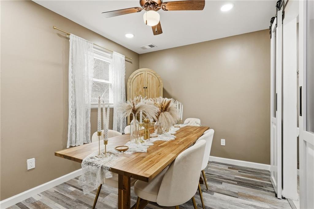 1629 Streets Run Road Pittsburgh, PA 15227 - Photo 18 of 35