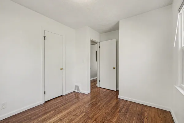 $289,900 | 700 Ardmore Street Southeast, Grand Rapids, MI 49507