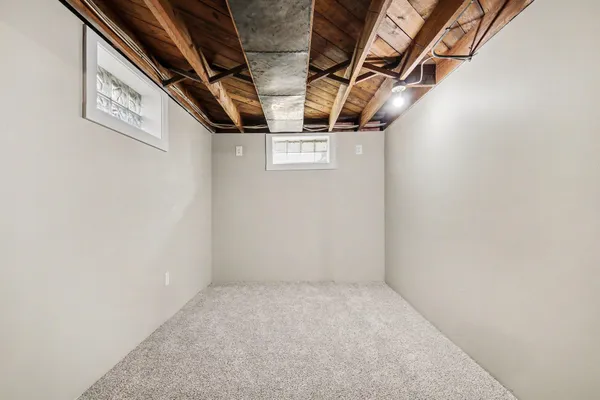 $289,900 | 700 Ardmore Street Southeast, Grand Rapids, MI 49507