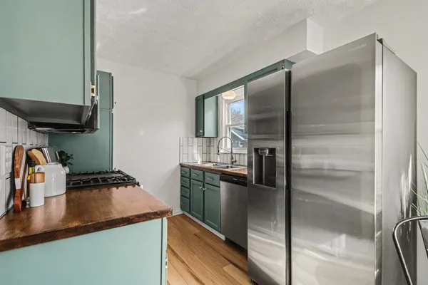 $289,900 | 700 Ardmore Street Southeast, Grand Rapids, MI 49507