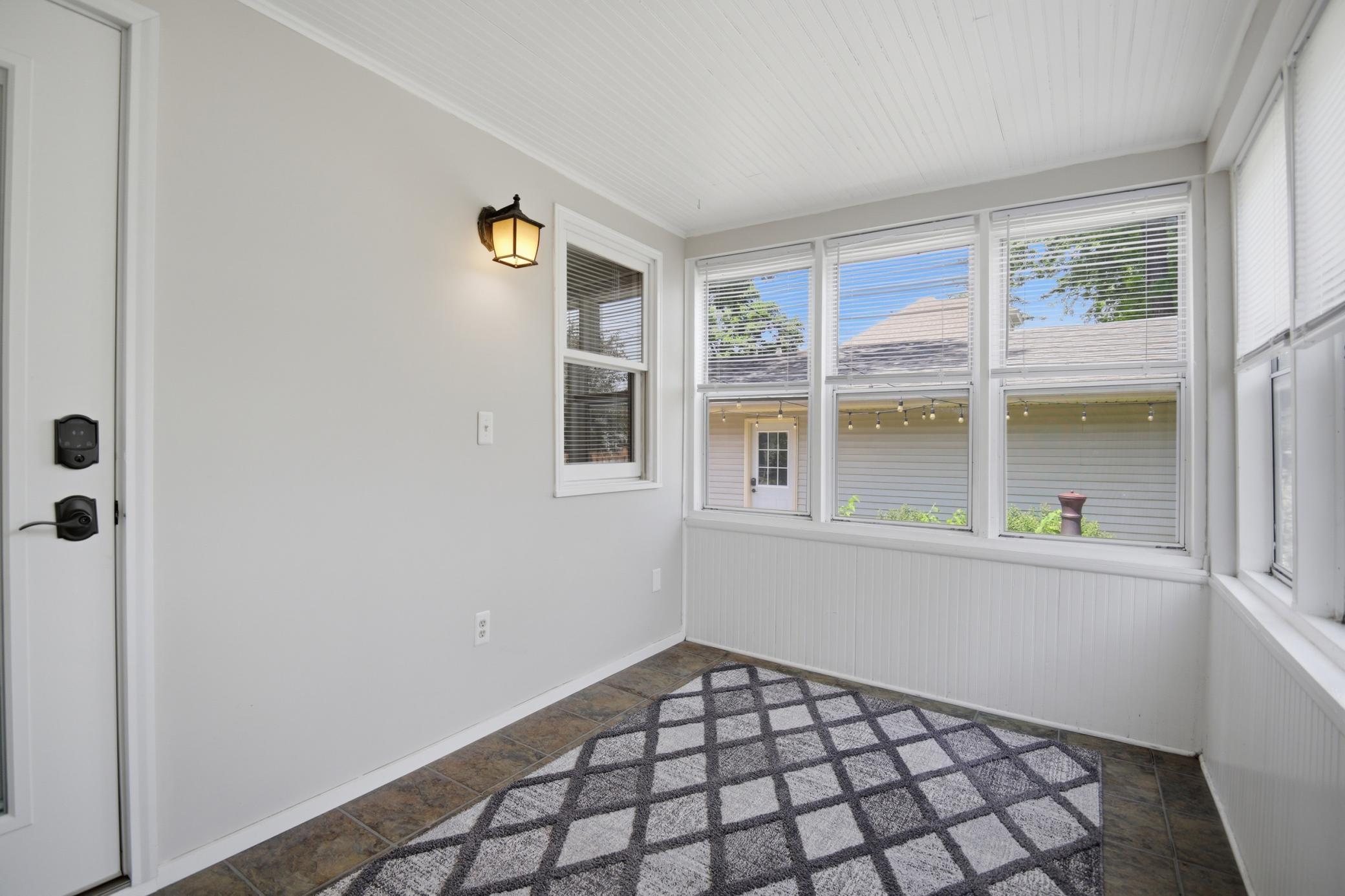 825 East Center Street Rochester, MN 55904 - Photo 29 of 37