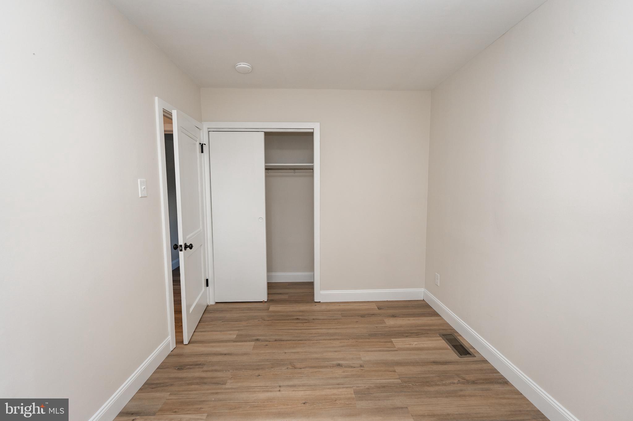 325 Chews Landing Road Lindenwold, NJ 08021 - Photo 24 of 29