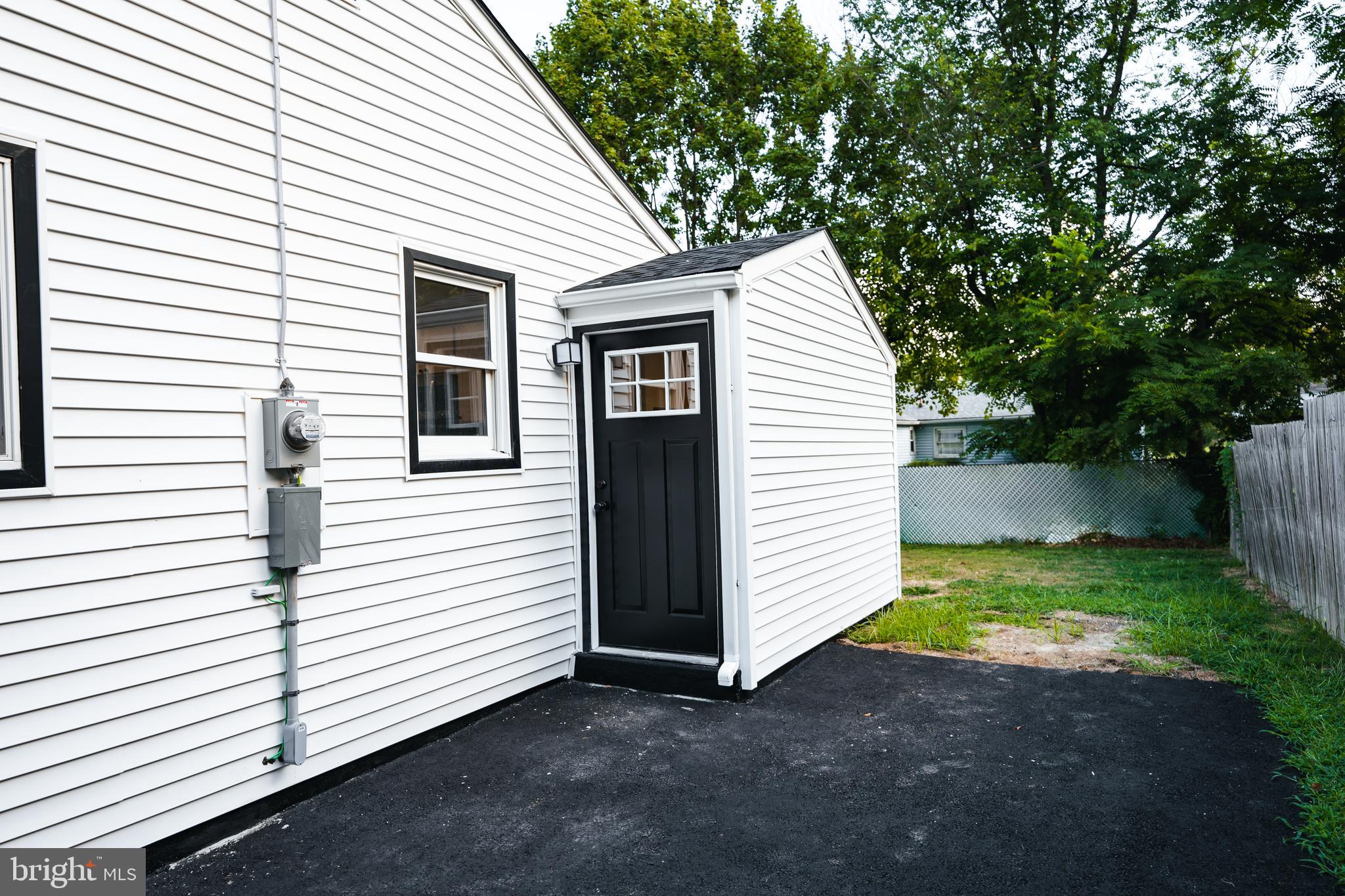 325 Chews Landing Road Lindenwold, NJ 08021 - Photo 4 of 29