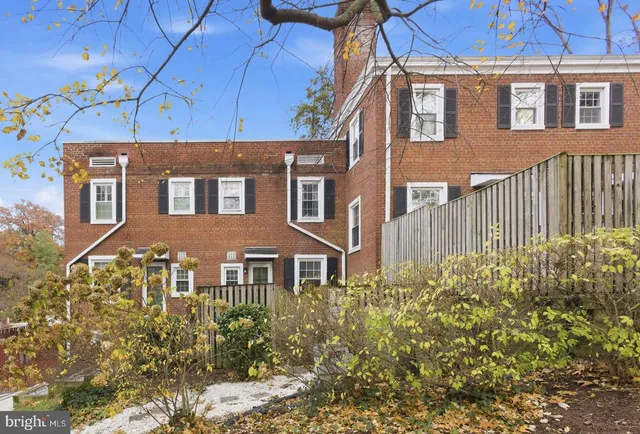 $615,000 | 2842 South Columbus Street, Arlington, VA 22206