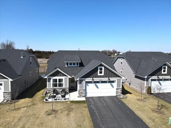 $495,500 | 29282 Kenwood Way, Chisago City, MN 55013