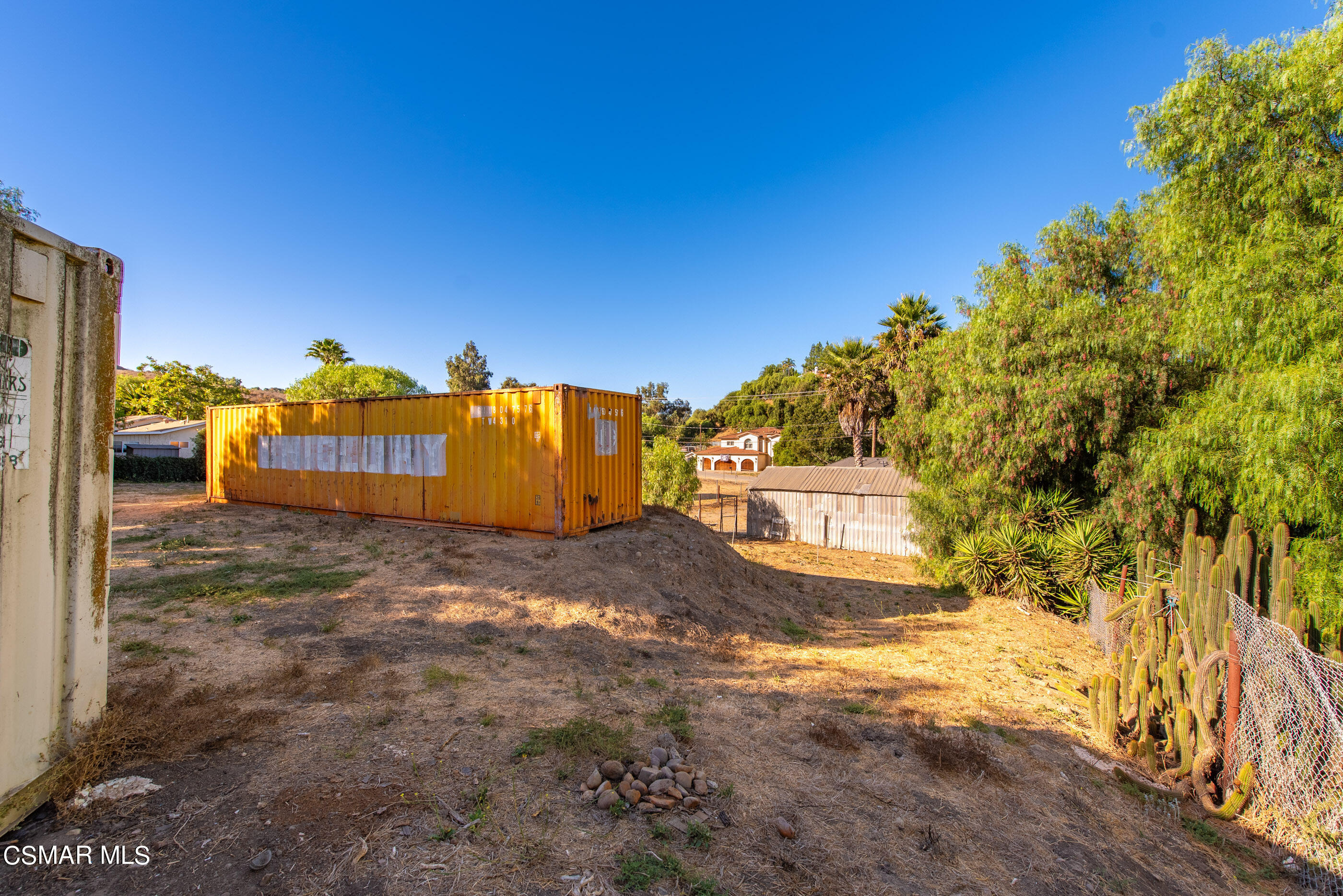 3942 Hitch Boulevard Moorpark, CA 93021 - Photo 38 of 42 a view of a big yard with large tree
