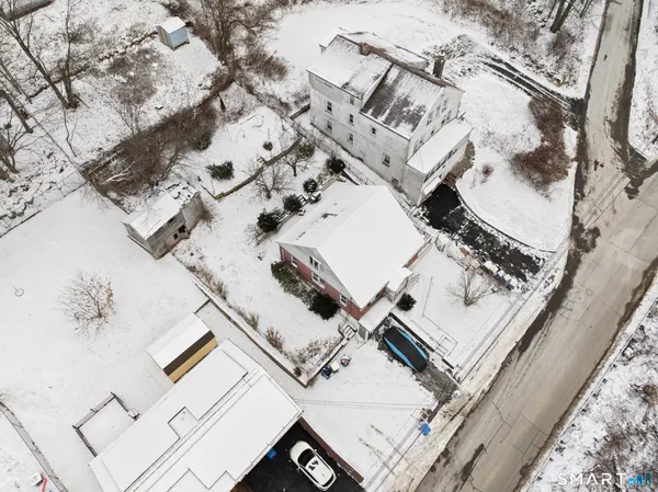 $384,000 | 590 North Walnut Street, Waterbury, CT 06704