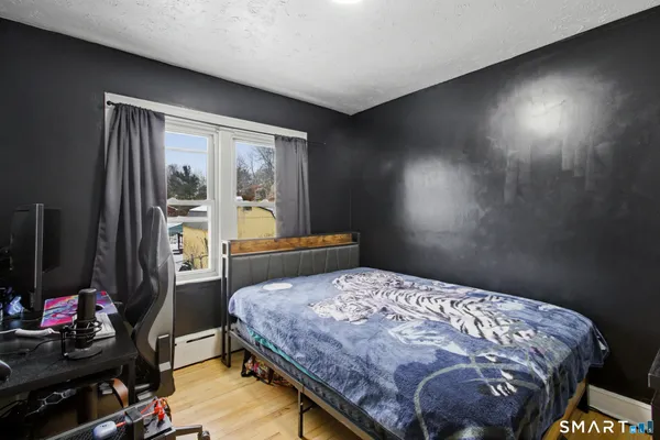 $384,000 | 590 North Walnut Street, Waterbury, CT 06704