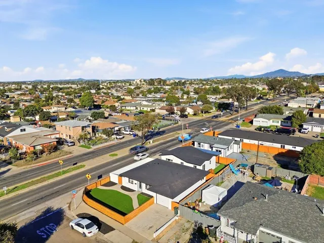 $1,249,000 | 704 J Street, Chula Vista, CA 91910