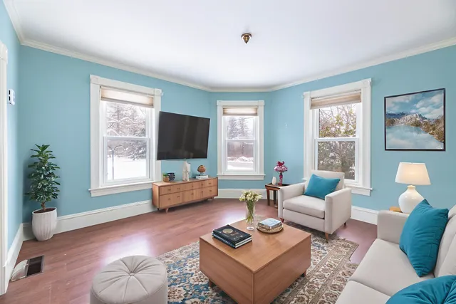 $589,000 | 199 School Street, Tilton, NH 03276