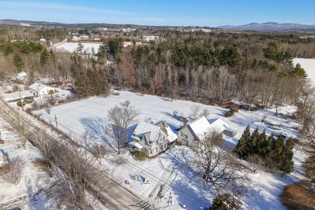 $589,000 | 199 School Street, Tilton, NH 03276
