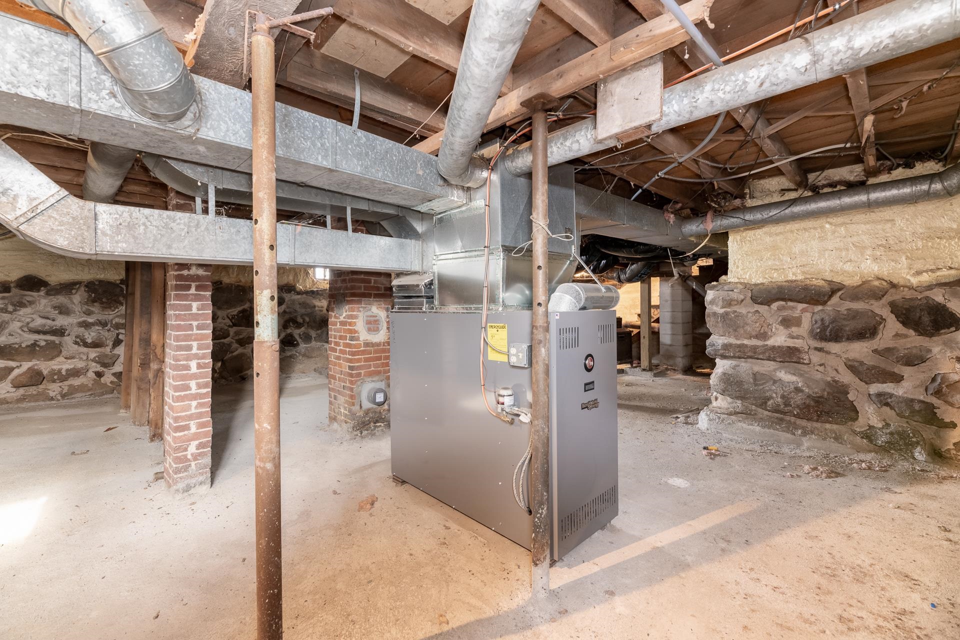 199 School Street Tilton, NH 03276 - Photo 35 of 60