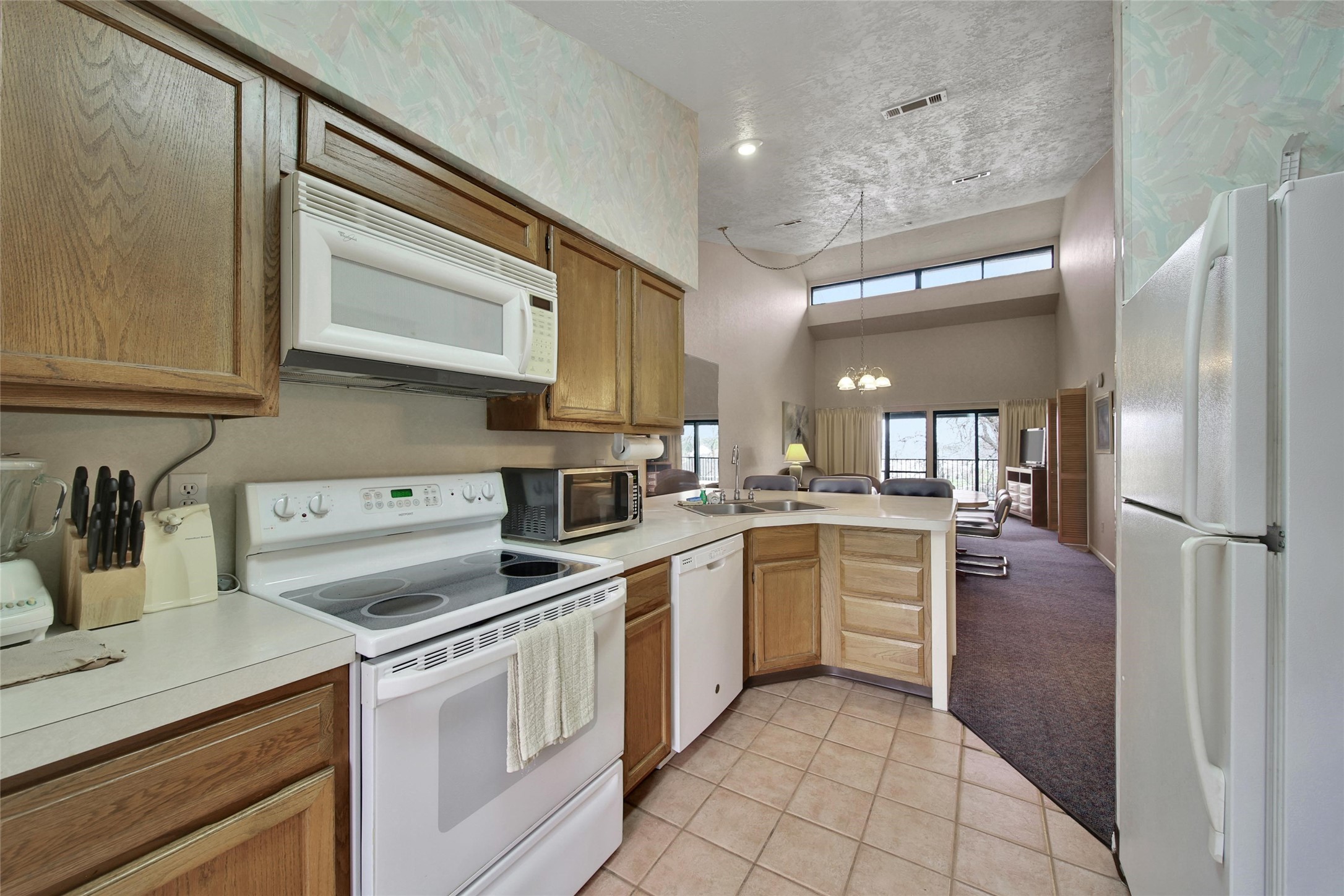 1000 April Sound Boulevard Conroe, TX 77356 - Photo 18 of 46 UNIT 11 offers 1596 sq ft