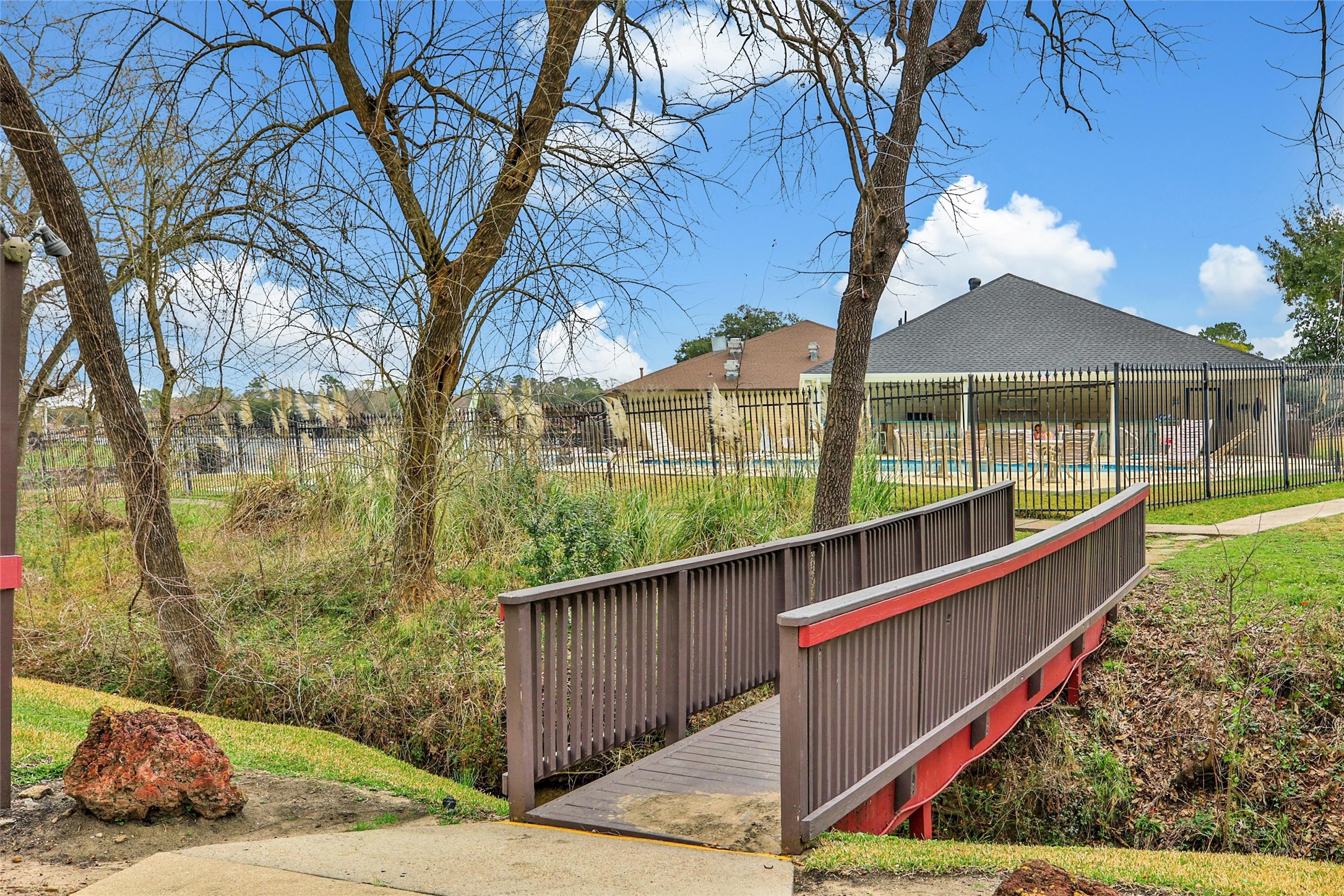 1000 April Sound Boulevard Conroe, TX 77356 - Photo 41 of 46