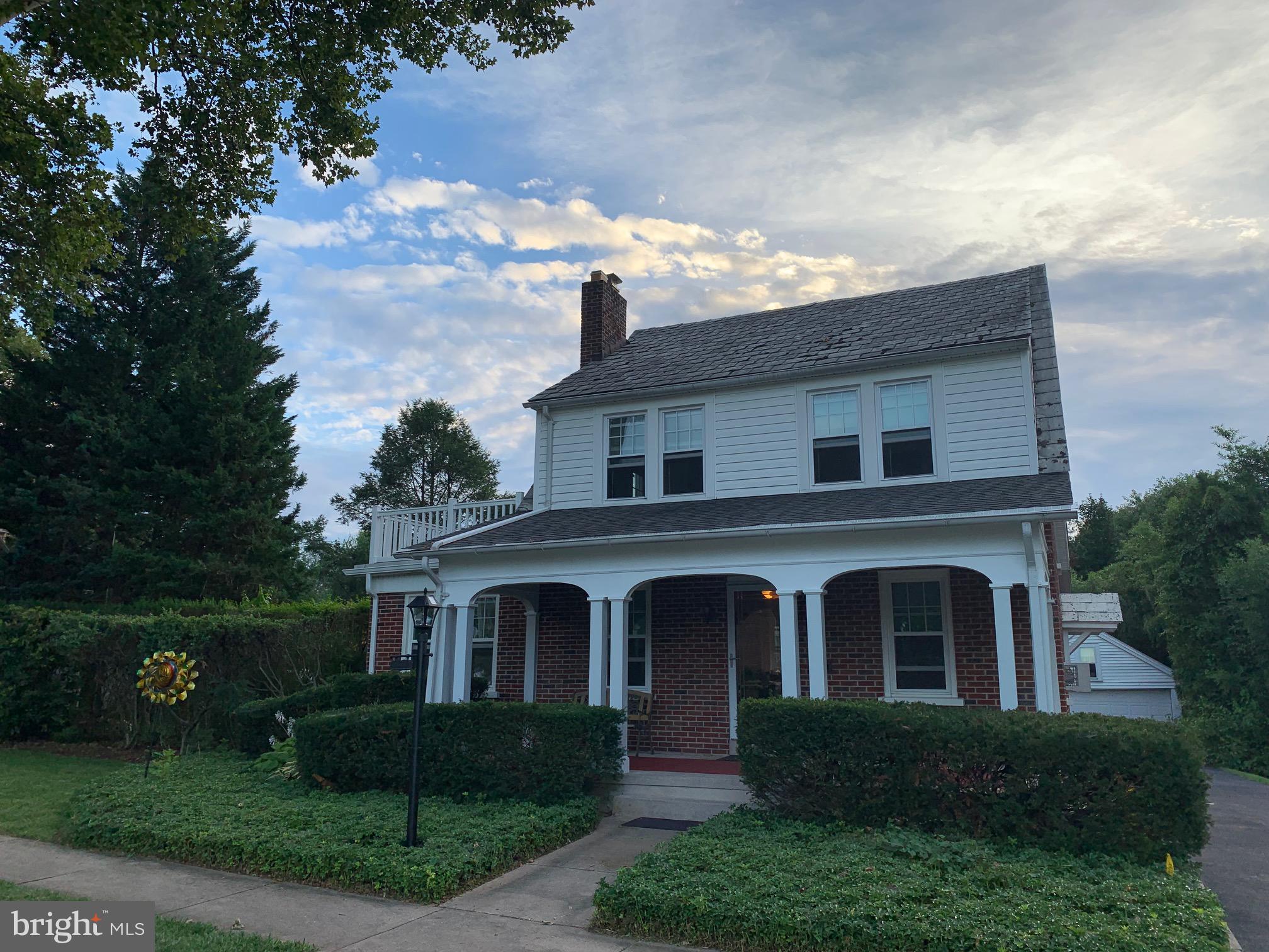 116 Lyndhurst Road York, PA 17402 - Photo 2 of 16