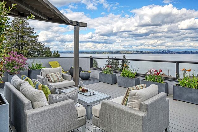 a building outdoor space with patio furniture