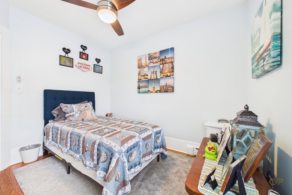 21 Sycamore Street Fairhaven, MA 02719 - Photo 13 of 22