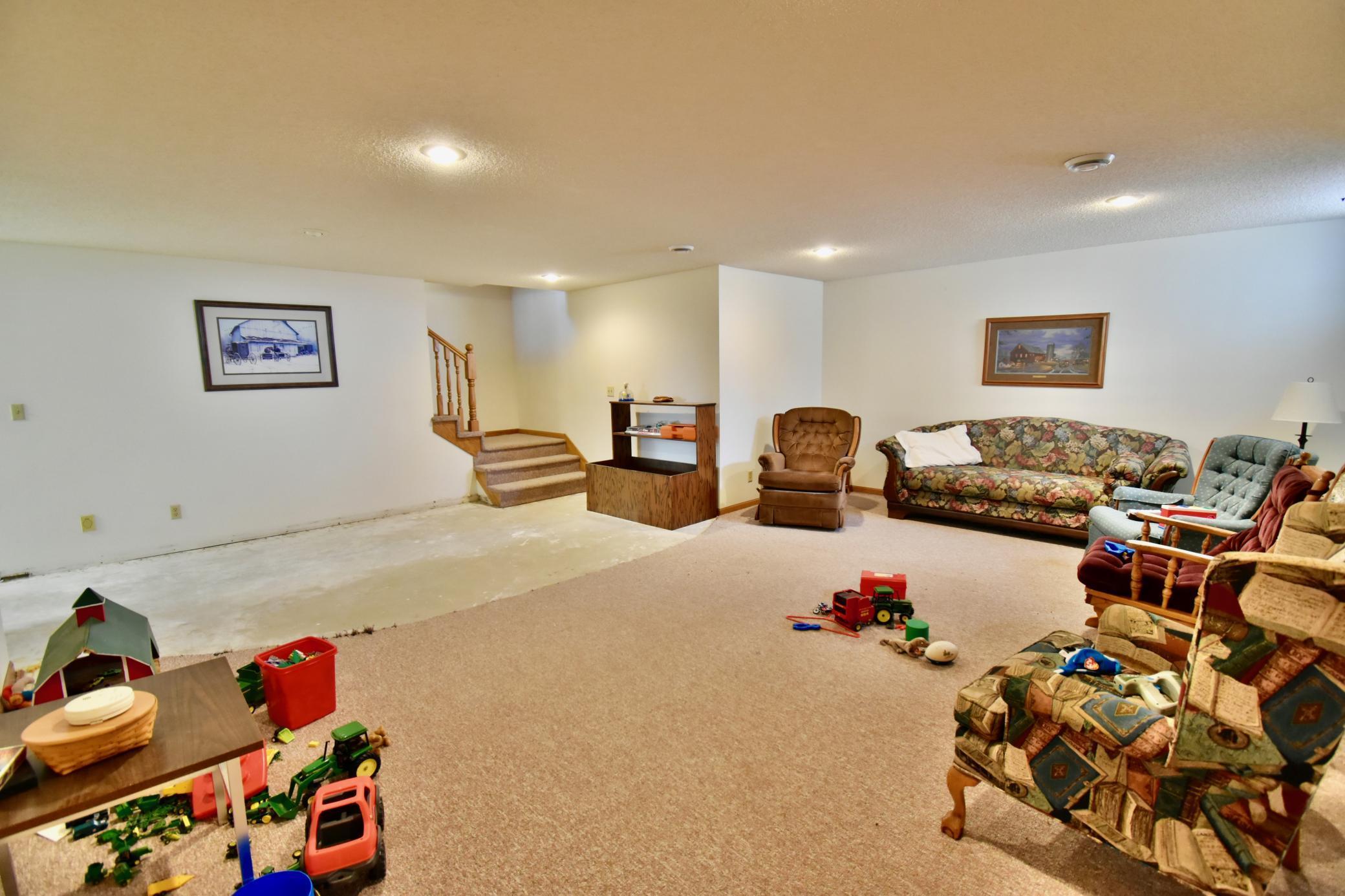 19221 30th Street Southwest Blomkest, MN 56216 - Photo 15 of 40