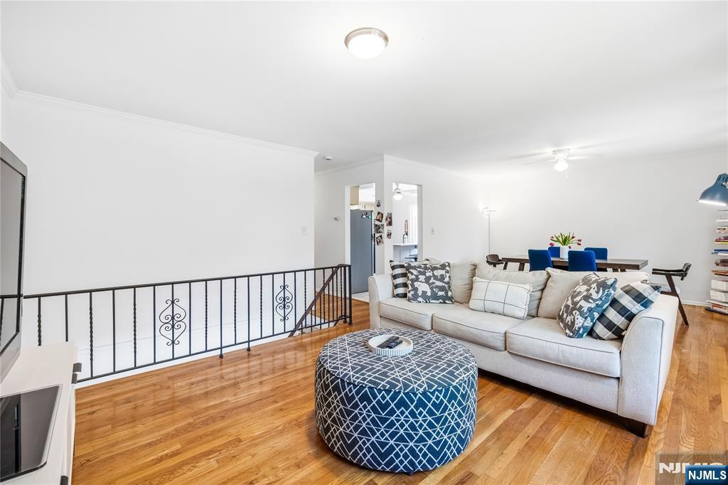 33 Mattocks Place Closter, NJ 07624 - Photo 7 of 22