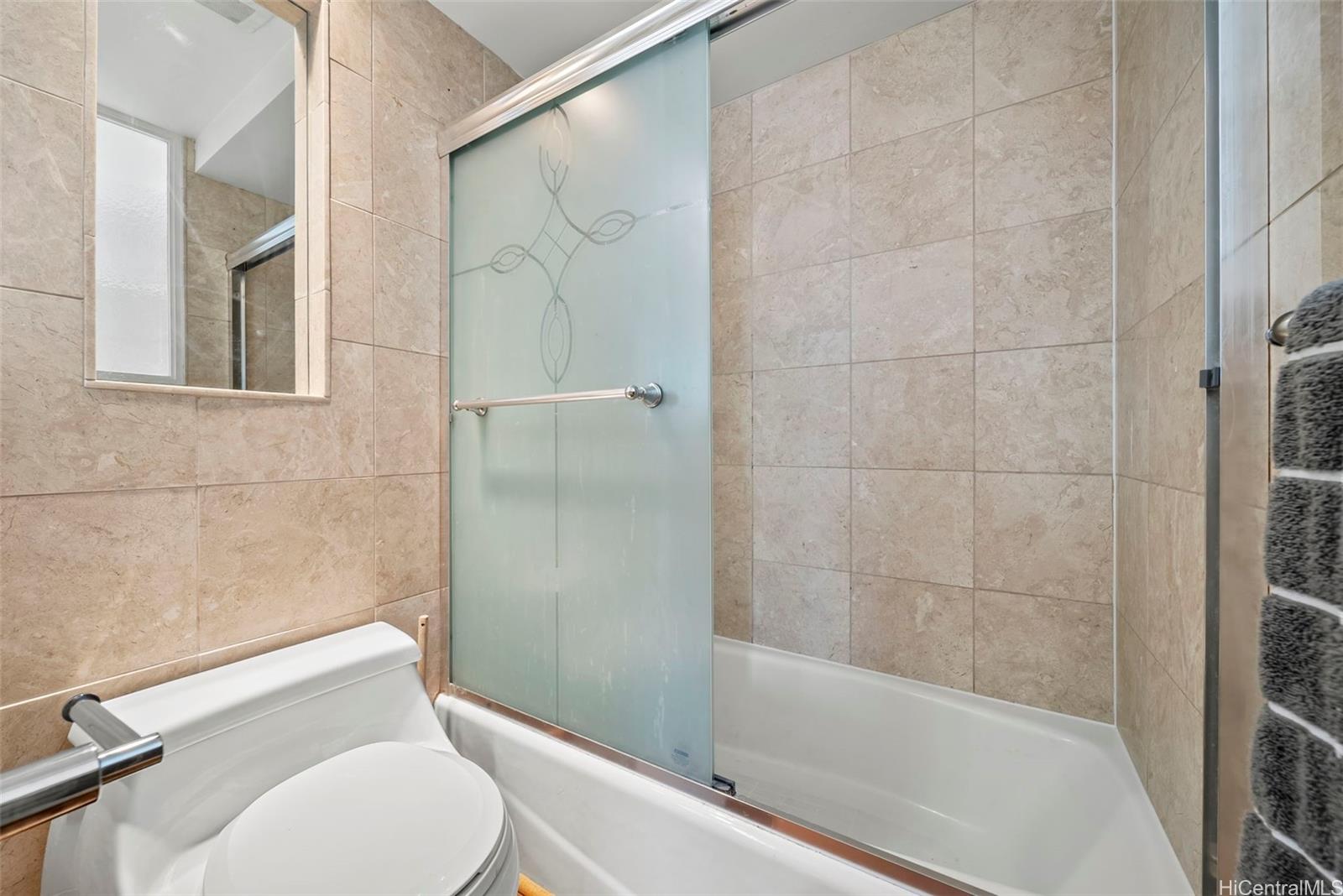 225 Queen Street, Unit 26D Honolulu, HI 96813 - Photo 12 of 24