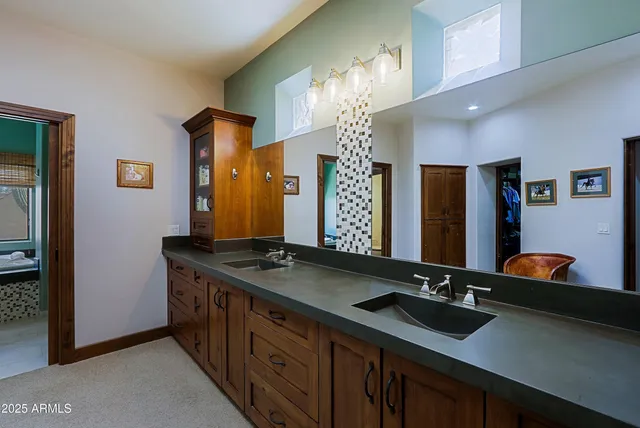 $8,400,000 | 31055 North 56th Street, Cave Creek, AZ 85331