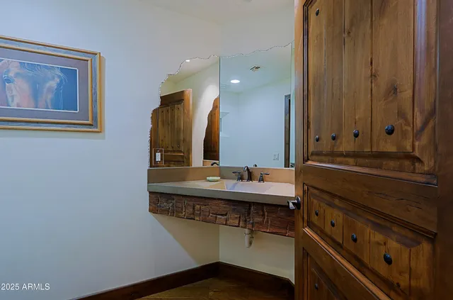 $8,400,000 | 31055 North 56th Street, Cave Creek, AZ 85331