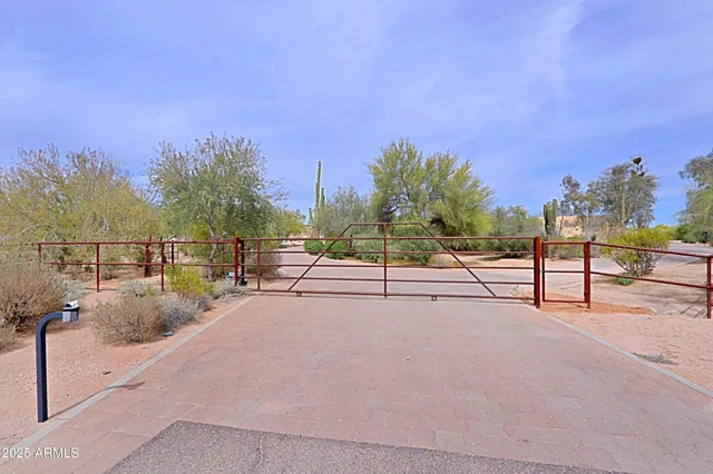 $8,400,000 | 31055 North 56th Street, Cave Creek, AZ 85331