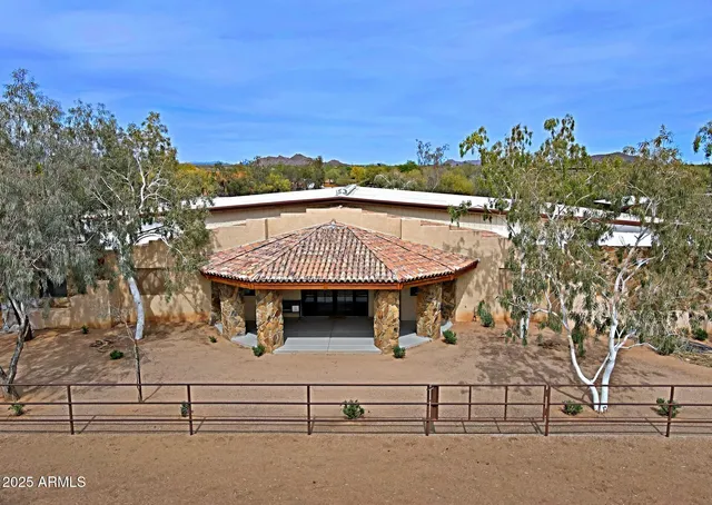 $8,400,000 | 31055 North 56th Street, Cave Creek, AZ 85331