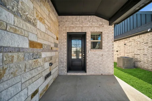 $2,250 | 513 Blanton Street, McKinney, TX 75069