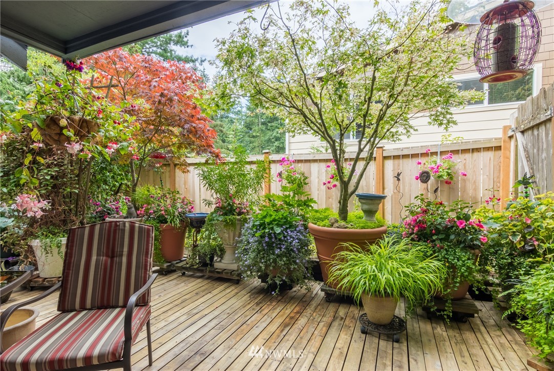 8414 240th Street Southwest, Unit B104 Edmonds, WA 98026 - Photo 1 of 20 Gallery Image 1