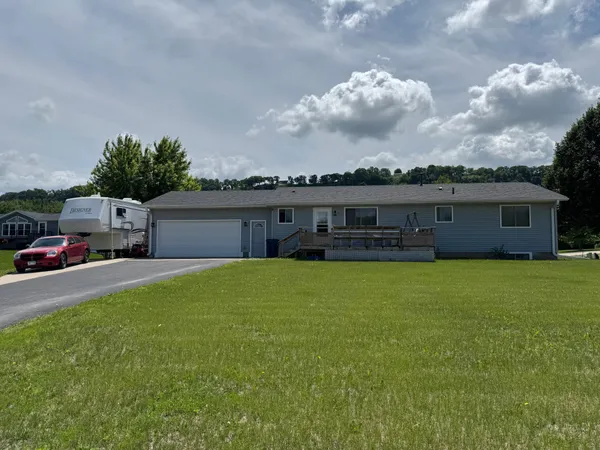 $327,500 | 1110 South 10th Street, Lake City, MN 55041