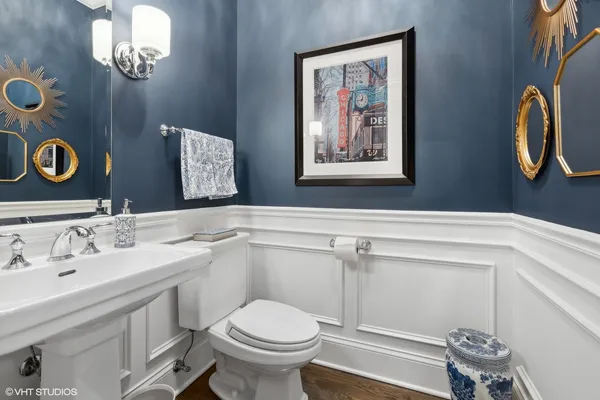 $2,299,990 | 1429 West Cullom Avenue, Chicago, IL 60613