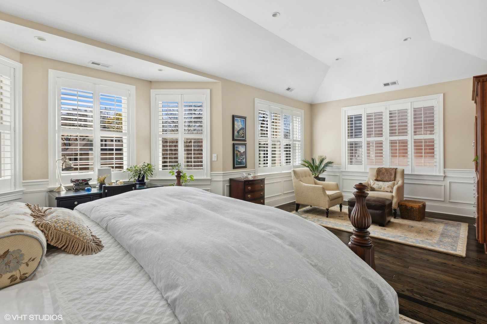 1429 West Cullom Avenue Chicago, IL 60613 - Photo 23 of 53 a bedroom with a bed couch and large windows